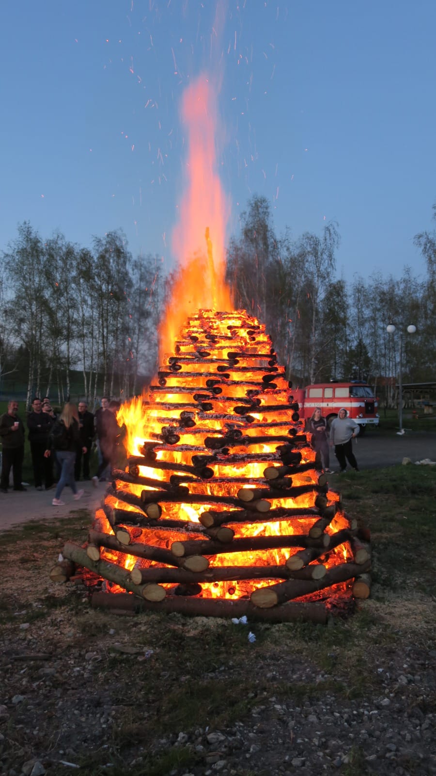 345255058_242978148318999_342825915881025571_n