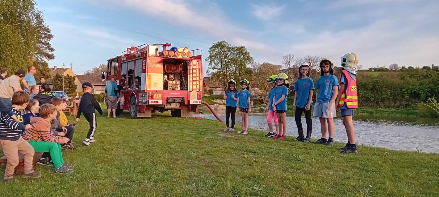 440023101_10220581158314049_3070552755997665579_n