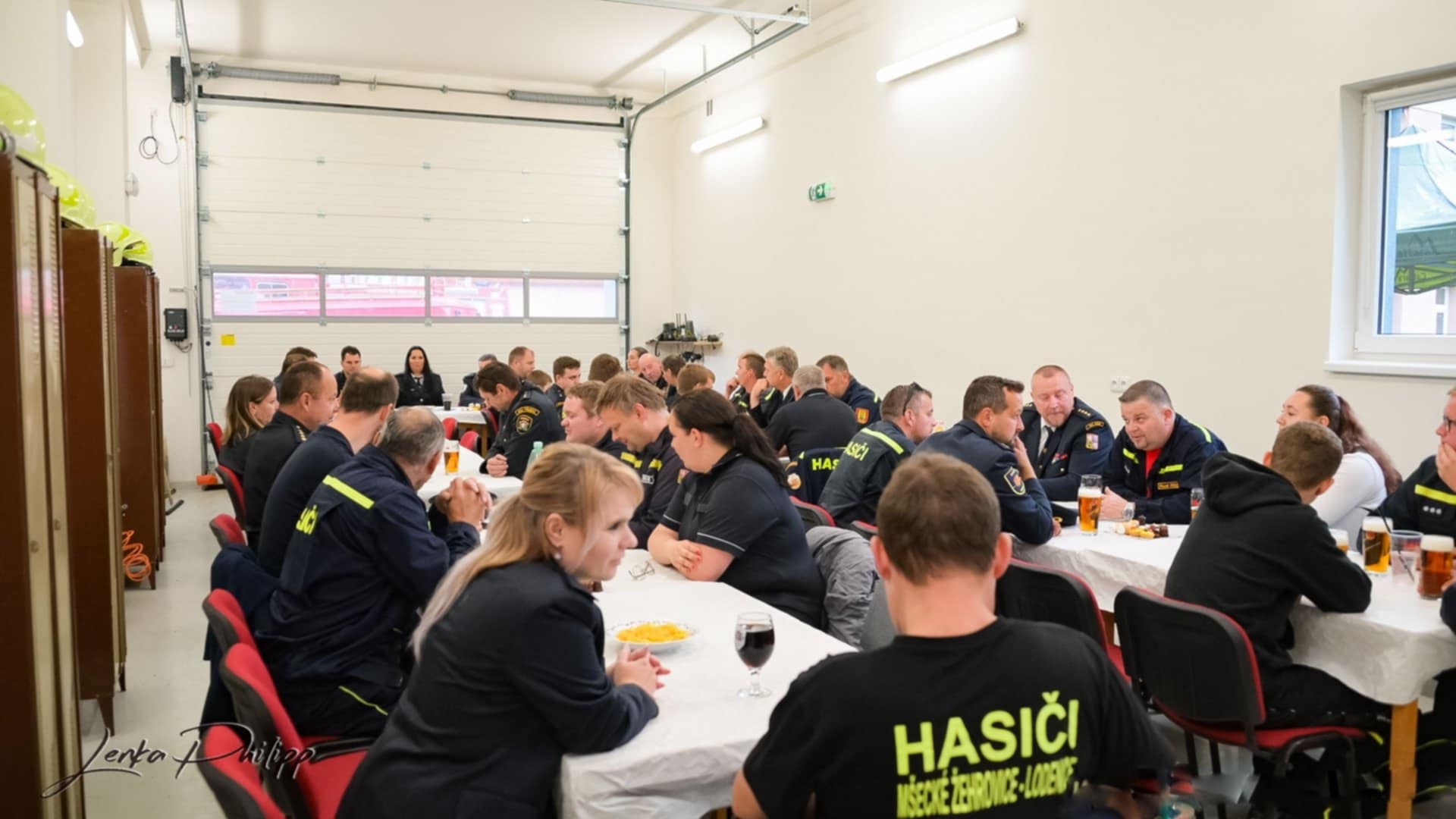 1b7b18f7-8a2a-465e-b838-e5053770c1ed.jfif