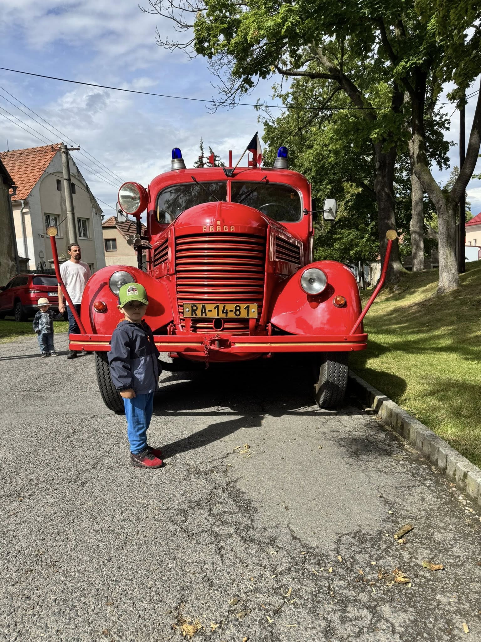 540049884_10224872590517172_5360090259422297446_n