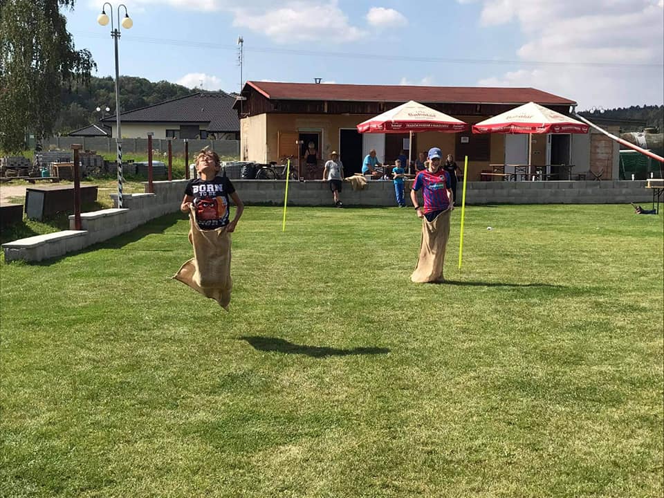 241174851_10216490645213778_1122570429134921881_n