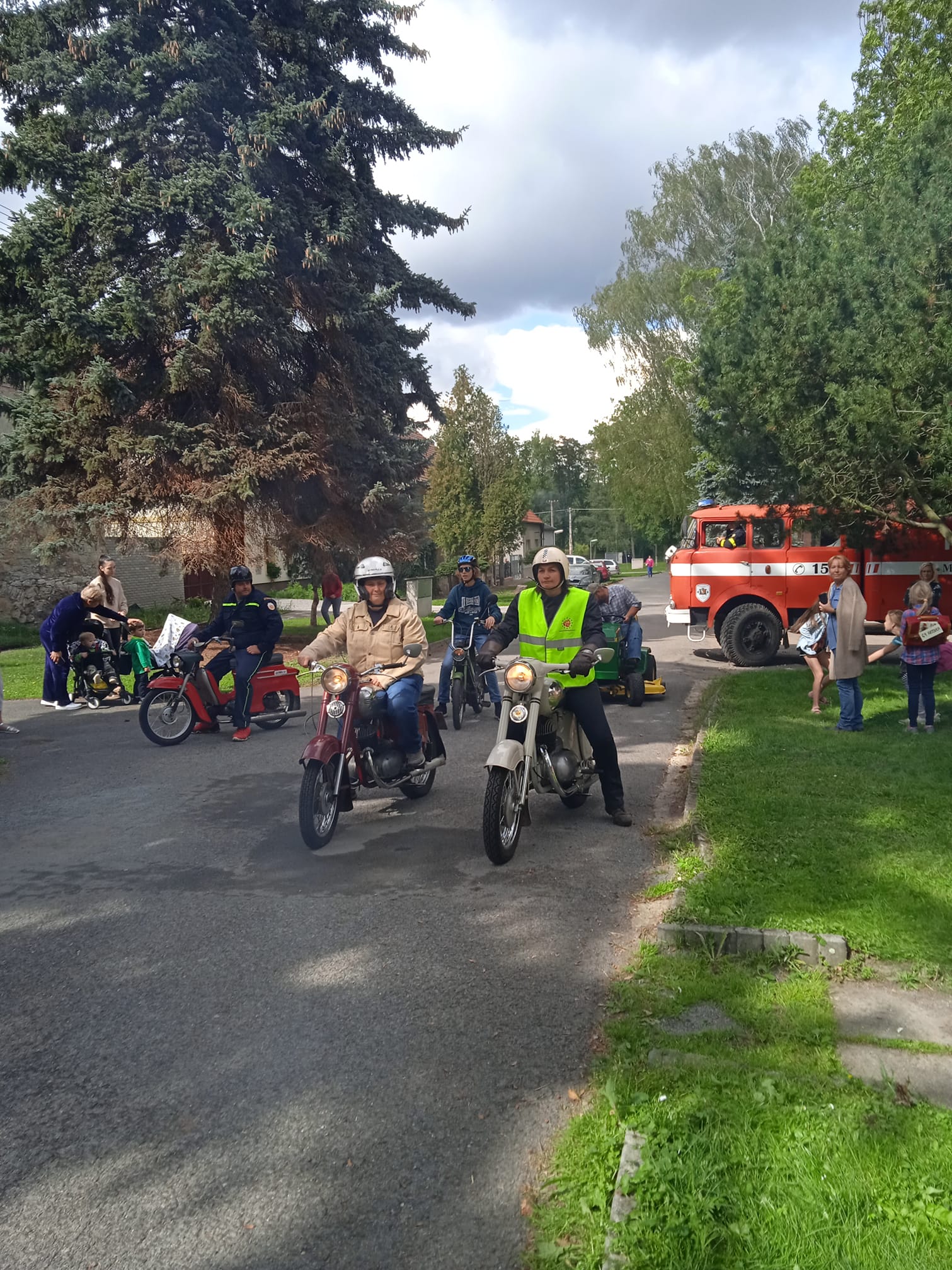 305923227_5562045940520631_6206377652508034006_n